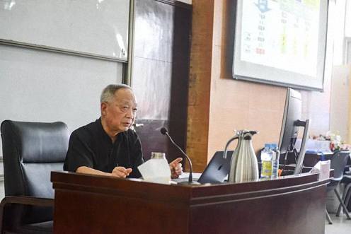 读EMBA总裁班有利于企业发展，自我成长吗？ 2200.jpg
