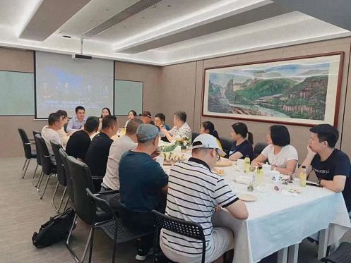 总裁十九，天长地久——江西财大赣州总裁19班厦门毕业之旅2039.jpg