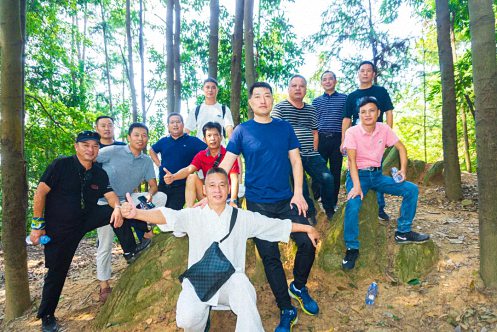 一年同窗、一生同行——江财EMBA总裁59班四周年庆典521.jpg 一年同窗、一生同行——江财EMBA总裁59班四周年庆典521.jpg