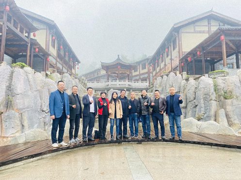 【学院动态】凝聚校友心 增进校友情——记抚州校友“互帮互学”牵手行活动第三站·乐安行1301.jpg 【学院动态】凝聚校友心 增进校友情——记抚州校友“互帮互学”牵手行活动第三站·乐安行1301.jpg