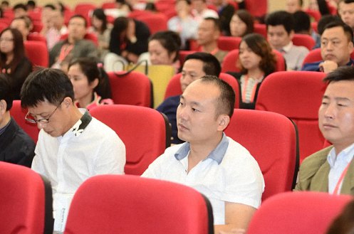 【返校日预告】江西财经大学工商管理学院(MBA教育学院)第六届返校日《双循环经济格局与中国经济发展》主题论坛预告700.jpg 【返校日预告】江西财经大学工商管理学院(MBA教育学院)第六届返校日《双循环经济格局与中国经济发展》主题论坛预告700.jpg