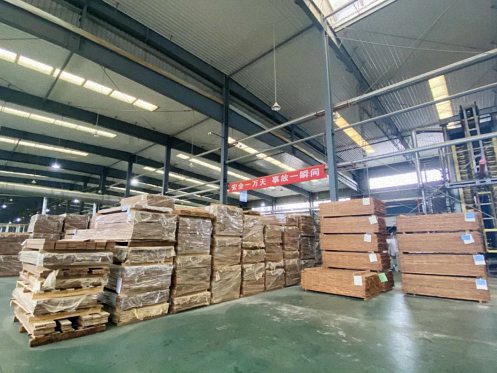 【学院动态】面包之乡 纯净资溪——记江西财经大学新商界校友资溪考察(产业考察)916.jpg 【学院动态】面包之乡 纯净资溪——记江西财经大学新商界校友资溪考察(产业考察)916.jpg