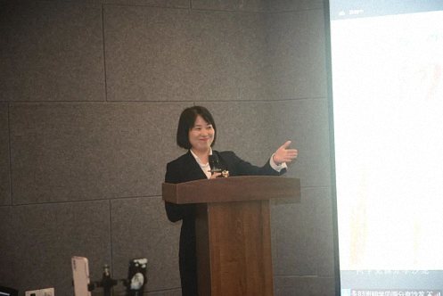 【学院动态】江西财大新商界83班同学线上线下见面分享沙龙圆满举行178.jpg 【学院动态】江西财大新商界83班同学线上线下见面分享沙龙圆满举行178.jpg