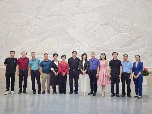 【学员走访】愿岁并谢,与长友兮——江西财大EDP中心师生走访新商界13班魏德福同学117.jpg 【学员走访】愿岁并谢,与长友兮——江西财大EDP中心师生走访新商界13班魏德福同学117.jpg