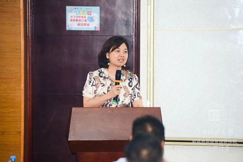 【学院动态】江西财大新商界83班“企业制度设计与运行”研讨会圆满召开1214.jpg 【学院动态】江西财大新商界83班“企业制度设计与运行”研讨会圆满召开1214.jpg