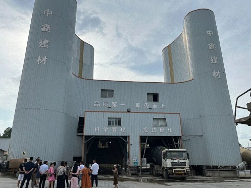 【学员走访】记走访江财新商界83班同学企业——斌仔锻压机械、中鑫建材736.jpg 【学员走访】记走访江财新商界83班同学企业——斌仔锻压机械、中鑫建材736.jpg