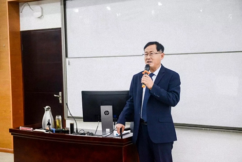 【开学预告】江西财经大学新商界91班开学典礼及第一堂课——翟新兵老师《战略性人力资源管理》