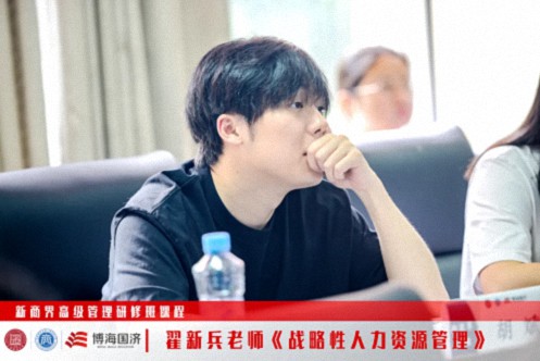 【学员走访】江财新商界91班胡斌同学企业——江西五湖建筑工程有限公司 531.jpg