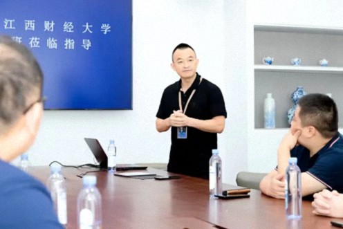 【学员走访】江财新商界89班师生走访景德镇校友企业534.jpg