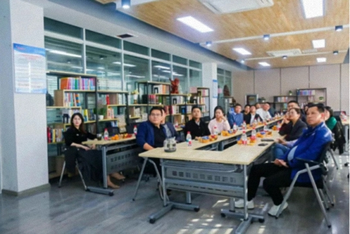 【班级活动】相约钢城 共叙新篇——江西财经大学新商界72班走进新余135.jpg 【班级活动】相约钢城 共叙新篇——江西财经大学新商界72班走进新余135.jpg