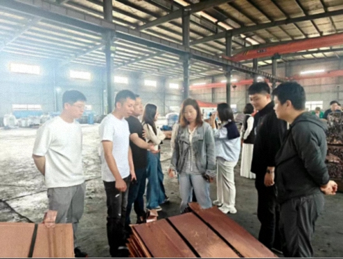 【班级活动】江西新商界总裁83班赴鹰潭走访、踏春67.jpg 【班级活动】江西新商界总裁83班赴鹰潭走访、踏春67.jpg