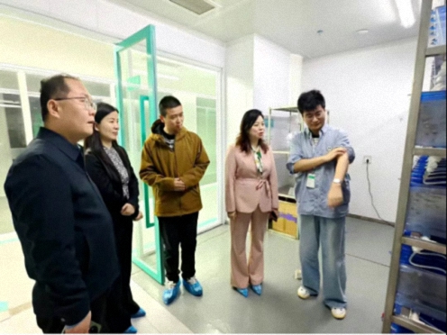 【中心动态】江西新商界EDP中心齐玲博主任一行赴江西省美妆协会走访交流429.jpg 【中心动态】江西新商界EDP中心齐玲博主任一行赴江西省美妆协会走访交流429.jpg